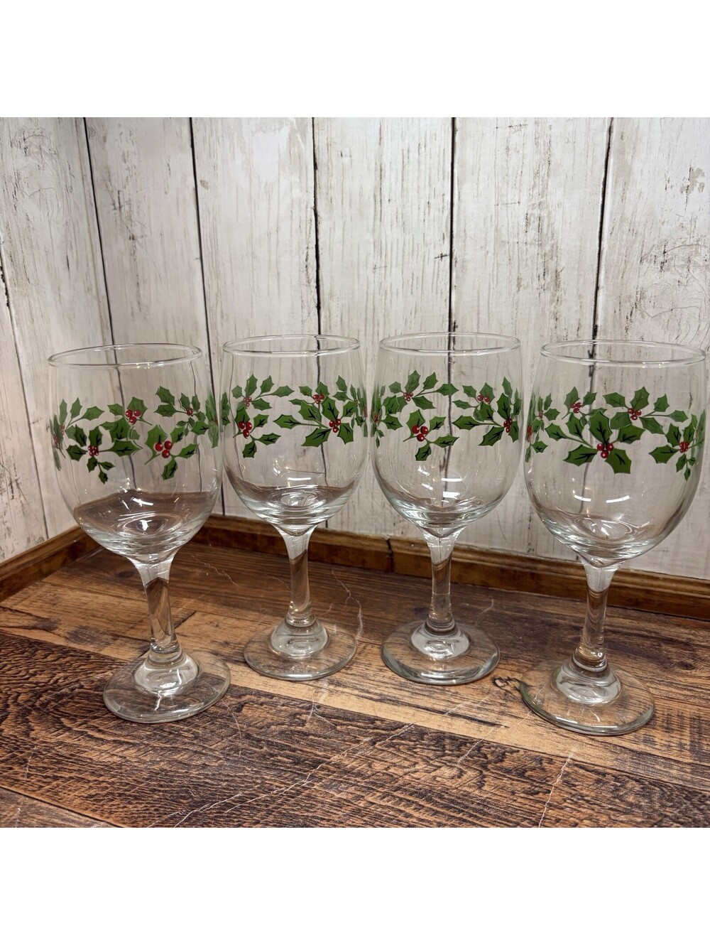 Libbey Holly Berry Water Tea Wine Goblet Glasses Holiday Christmas Set Of 4 Vtg